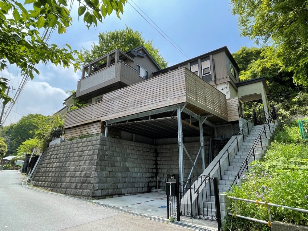 【成約済】多摩区東生田2丁目 築浅中古戸建 ウッドデッキのある家